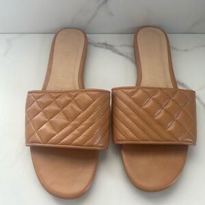 Tan/brown Sandals